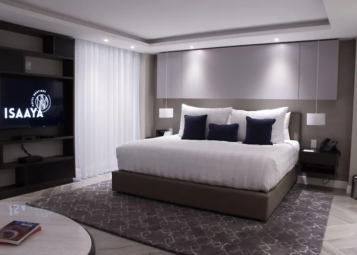 Hotel Isaaya Boutique By Wtc 4*