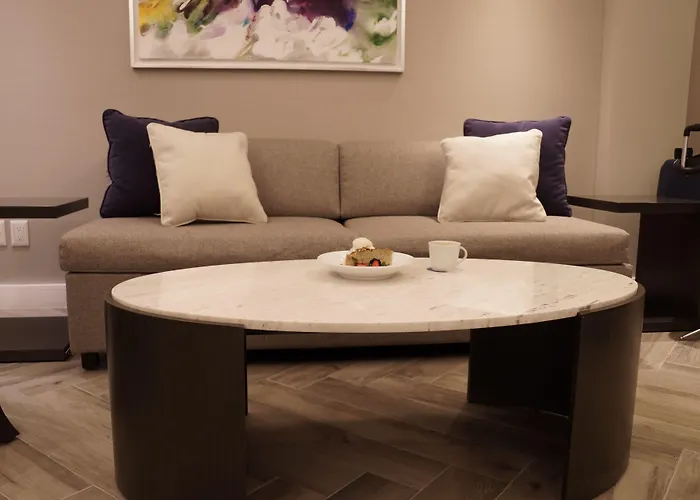 Isaaya Boutique By Wtc Hotel