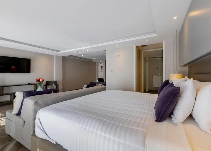 Isaaya Boutique By Wtc Hotel