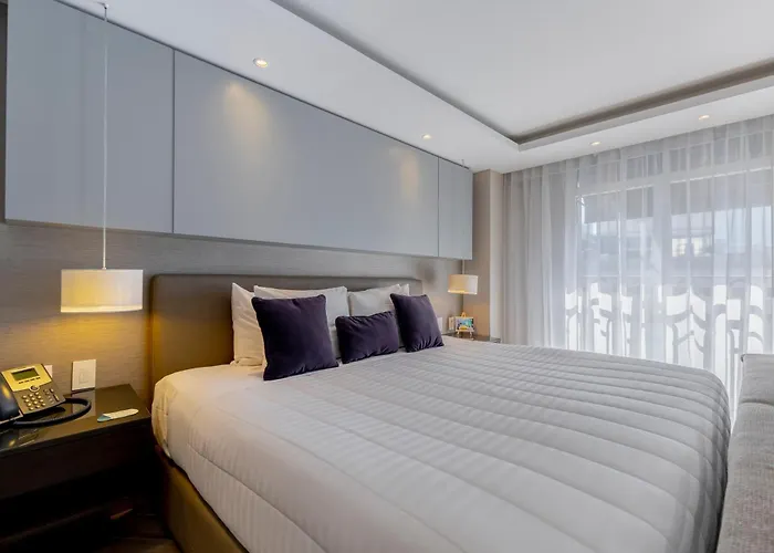 Hotel Isaaya Boutique By Wtc 4*